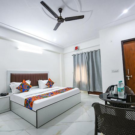 Fabhotel The Yashobhumi Near Yashobhoomi Convention Centre เดลี ภายนอก รูปภาพ